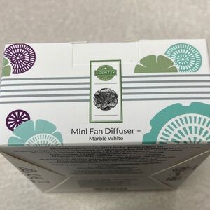 Scentsy Marble White Mini Fan Diffuser